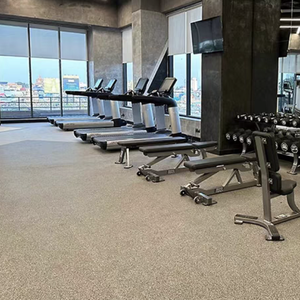 Rouleau <span class=keywords><strong>de</strong></span> caoutchouc <span class=keywords><strong>de</strong></span> qualité supérieure - Largeur 1m-2m Épaisseur 2mm-50mm Imperméable Écologique Antidérapant Revêtement <span class=keywords><strong>de</strong></span> sol pour cuisine/école/salle <span class=keywords><strong>de</strong></span> sport Facile à poser - Product Image 6