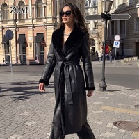 Schicker Wendemantel aus Leder und Schaffell für Damen |   Schwarze Lange Jacke mit Gürtel und Pelzkragen, Elegante Warme Winteroberbekleidung