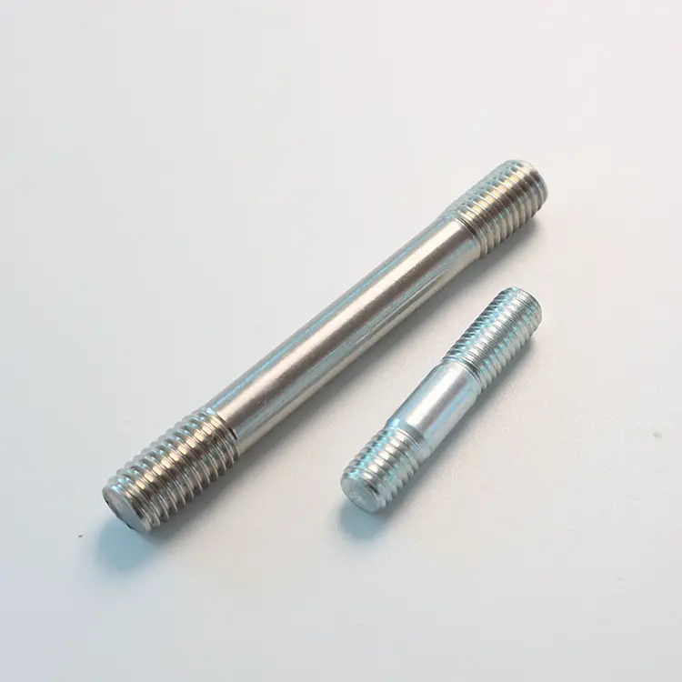 ASMEB 18.31.3 ASTM A193 GrB7ネジ付きロッド1/2 "-13から3-1/2"-8