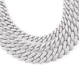 Vente en gros Chaîne cubaine en argent S925 avec diamants VVS 6MM 8MM 10MM 12MM et Bracelet cubain Moissanite style Hip Hop Iced Out, Prêt à l'emploi - Product Image 2