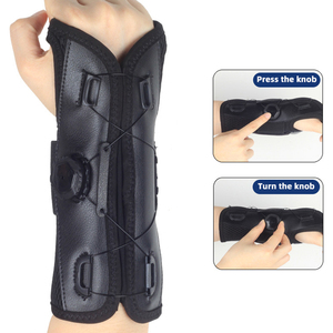 Estabilizador de Muñeca Ajustable con Perilla Giratoria y Férula de Soporte, Protector de Muñeca Transpirable para Recuperación de Lesiones y Uso Diario - Product Image 3