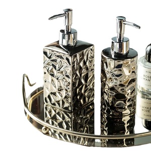 Elegantes Dispensadores <span class=keywords><strong>de</strong></span> Cerámica Cilíndricos Dorados/Plateados, 5 Piezas en Stock para Hoteles, Clubes, Botellas <span class=keywords><strong>de</strong></span> Champú, Gel <span class=keywords><strong>de</strong></span> Ducha, Jabón <span class=keywords><strong>de</strong></span> Manos - Product Image 3