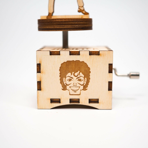Caja Musical <span class=keywords><strong>de</strong></span> <span class=keywords><strong>Michael</strong></span> <span class=keywords><strong>Jackson</strong></span> - Caja <span class=keywords><strong>de</strong></span> Regalo Musical Thriller - Product Image 3
