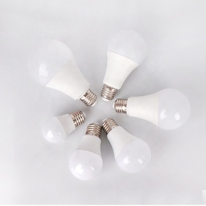 <span class=keywords><strong>LED</strong></span>電球12WAC220V屋内ライトランプ<span class=keywords><strong>LED</strong></span>緊急電球<span class=keywords><strong>LED</strong></span>小型ウエスト緊急ボールバブル<span class=keywords><strong>LED</strong></span>充電電球 - Product Image 2