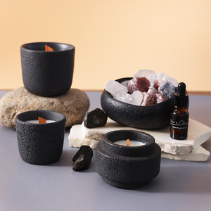 Vente en gros de décoration d'intérieur Velas en béton personnalisé acceptable Mèche en bois Bougie parfumée en cire de soja - Product Image 4
