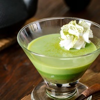 Mélange de matcha biologique sans sucre de qualité cérémonielle 100g, thé vert aromatisé aux fruits