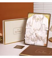Boîte d'emballage de vêtements de luxe en noir mat avec logo personnalisé pour les vêtements