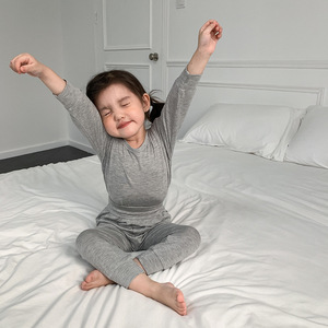 Ensemble Pyjama Taille Haute <span class=keywords><strong>2</strong></span> Pièces Style Coréen en Modal pour Enfants, Vêtements de Nuit Confortables pour Bébés Filles et Garçons de 1 à 8 <span class=keywords><strong>Ans</strong></span> (Collection 2026) - Product Image 5