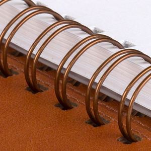 Carnet A5 en cuir à spirale – Journal anglais simplifié avec couverture imprimée, design personnalisé écologique pour usage professionnel et bureautique - Product Image 3