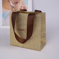 Tas Belanja Kertas Warna Pink Muda Ramah Lingkungan SUNNY PACK, Tahan Air, Logo Debossing, Kemasan Hadiah Mewah dengan Pegangan Berlubang
