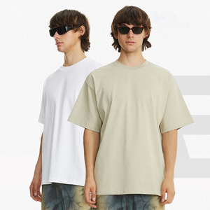 Camisetas Premium de Alta Calidad MT2623, Personalizadas por el Fabricante, 425 GSM, Tallas Grandes para Hombre y Mujer - Product Image 3