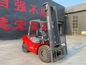 Yüksek Kaliteli CPC50 5 Tonluk Dizel Forklift 2 Kademeli 3-4.5m Portal Mekanik Şanzımanlı 4 Çekerli Dolu Lastikli Her Türlü Araziye Uygun - Product Image 5