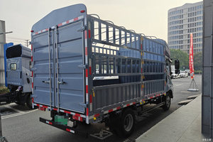 Fourgonnette électrique BYD T5 EV avec batterie Blade pour livraison urbaine et transport ouvert de marchandises - Product Image 3