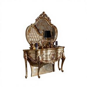 Table basse artisanale en bois massif, finition or antique, meuble décoratif de luxe pour salon - Product Image 1