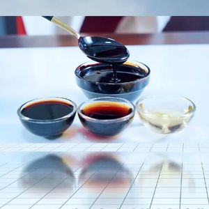 Vente en gros d'additifs alimentaires de couleur caramel rougeâtre <span class=keywords><strong>E150c</strong></span> & E150d & E150a pour les produits de bonbons de gaufrette de biscuit - Product Image 2