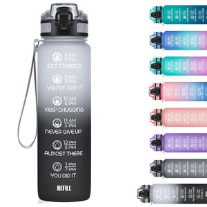 Logo personalizzato 32Oz Bpa gratis bottiglia di motivazione per bere plastica Tritan palestra Sport bottiglia d'acqua con paglia per esterni