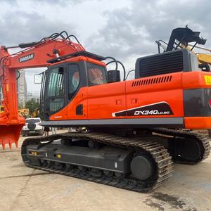 Escavatore Cingolato Usato Doosan DX340: Peso Operativo 34T, Potenza 202kW, Alta Efficienza e Basso Consumo di Carburante - Product Image 1