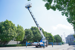 Nueva Plataforma de Trabajo Aérea Isuzu 36M, Camión con Cesta, Gasolina, Automática, Brazo de Elevación Hidráulico Telescópico, Condición: Nueva - Product Image 4