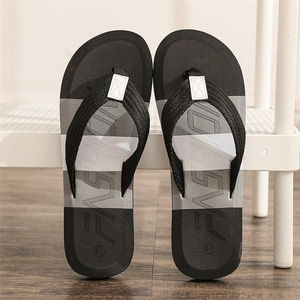 Tendance mode 2024, tongs assorties aux couleurs, légères, pour hommes, tendance européenne et américaine, à porter en été, tongs de plage - Product Image 3