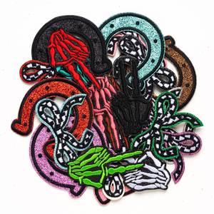 Nouveaux patchs thermocollants brodés à paillettes, motifs crâne, doigt, nœud et fer à cheval, colorés, pour vêtements - Product Image 4