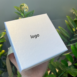 Boîte cadeau rigide en papier écologique, directement de l'usine, avec ruban satiné, logo personnalisé, couvercle et base de haute qualité pour bracelet - Product Image 6