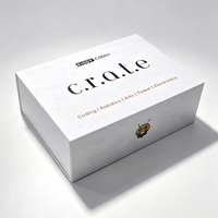 Boîte cadeau magnétique de luxe pliable en matériaux recyclés avec logo personnalisé et laminage mat pour l'emballage de chaussures et de vêtements