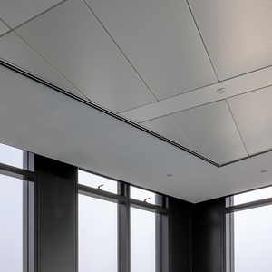 Placas de Techo Acústicas Suspendidas con Aislamiento Térmico de 600x600 mm para Oficina, Forma Cuadrada, Perforadas - Product Image 1