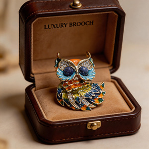 Broche de Búho Xiliangfeizi con Esmalte y Circonita, Pin de Moda para Mujer, Joyería de Regalo - Product Image 2