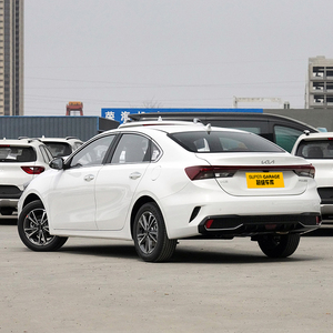 2024 Voitures à essence d'<span class=keywords><strong>occasion</strong></span> bon marché Kia K3 Offre Spéciale fabriquées en Chine Voitures à essence SUV 5 places Kia K3 à Bichkek - Product Image 5