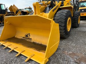 รถตัก WA380 Komatsu รถตักล้อยางรถตักดิน Komatsu รถตักดินที่ใช้ Wa380 - Product Image 2