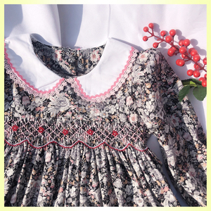 2021 nuovi Vestiti A Maniche Lunghe Vittoriano Risvolto Bambino Smocked Vestito <span class=keywords><strong>Per</strong></span> La Ragazza 3-7 Anni Con L'arco - Product Image 2
