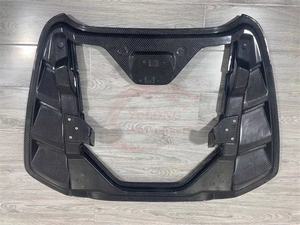 Couvercle de moteur de capot arrière transparent en fibre de carbone de style M pour <span class=keywords><strong>Ferrari</strong></span> 488 spider - Product Image 5