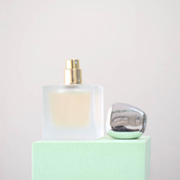Venta al por Mayor de Botellas de Perfume Cuadradas Esmeriladas de 30ml 50ml 100ml, Botella de Lujo con Pulverizador y Tapa Dorada