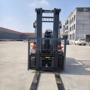 Montacargas Diésel de Combustión Interna para Almacén, Precio de Fábrica CE, Montacargas con Motor Diésel de <span class=keywords><strong>4.5</strong></span> Metros y 3.5 Toneladas - Product Image 2