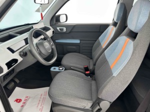 Geely Panda Mini 2023, Endurance Bear, Microcoche Eléctrico, Hatchback de 4 Plazas, Autonomía de 200 km (CLTC), Motor de 30 kW - Product Image 4