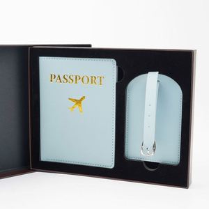 Juego de Porta Pasaportes de Cuero Personalizado, Cartera de Viaje de Gran Capacidad, Éxito de Ventas 2025 para Mujeres y Hombres - Product Image 5
