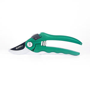 Green Guard Garden Pruning Shears 5-12mm Stainless Steel Butterfly Design For Outdoor Use - Product Image 2