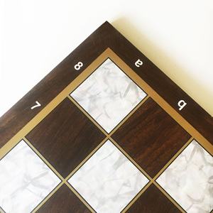 Échiquier en polyester nacré 54X54 cm (21.25X21.25 pouces) - Product Image 5