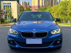 <span class=keywords><strong>BMW</strong></span> Serie 1 <span class=keywords><strong>118i</strong></span> <span class=keywords><strong>M</strong></span> <span class=keywords><strong>Sport</strong></span> Versión Facelift <span class=keywords><strong>2017</strong></span> Usado, Exterior Azul, Cumple con las Normas de Emisión Euro VI. - Product Image 2