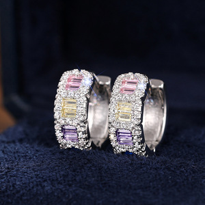 Eleganti Orecchini Rettangolari Colorati per Donne, Chic Ear Cuff Rotondi per Uso Quotidiano - Product Image 2