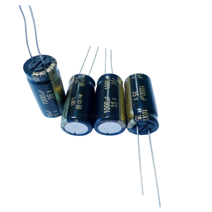 Condensador Electrolítico de Aluminio de 1000uF 35V, Radial THT 13*26, Condensador Electrolítico Serie FM 1000uF 35V - Product Image 1