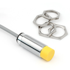 Sensor de Proximidad Inductivo TURCK Ni8-M18-AP6X 10-30 VDC, Terminal de Tornillo, Sin Blindaje, Cuerpo de PBT - Product Image 2