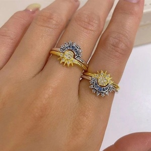 Ensemble de bagues tendance S925 en zircon soleil et lune pour femmes, cadeau de fiançailles, de fête ou de mariage, plaqué or 18 carats et rhodium - Product Image 2