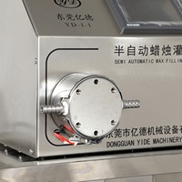 Halbautomatische Kerzen-Doppeldüsenpumpe Flüssigkeits-Abfüllmaschine für Essig Wachs-Gießmaschine Preisgünstig Einfach zu Bedienen Beliebt in China