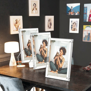 Cadres photo en <span class=keywords><strong>acrylique</strong></span>, cadres photo transparents avec support, cadre magnétique transparent flottant, cadeau pour la décoration de bureau à domicile - Product Image 3
