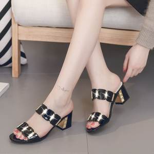 <span class=keywords><strong>รอง</strong></span>เท้าแตะแบบใหม่ปี 2022 สำหรับ<span class=keywords><strong>นักเรียน</strong></span>หญิง สไตล์เกาหลี แฟชั่น<span class=keywords><strong>รอง</strong></span>เท้าส้นกลาง <span class=keywords><strong>รอง</strong></span>เท้าแตะผู้หญิงสำหรับฤดูร้อน ใส่กลางแจ้ง กันลื่น ส้นสูง - Product Image 3