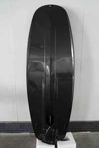 Planche de surf à moteur en fibre de carbone de qualité aéronautique avec ailerons - Product Image 4