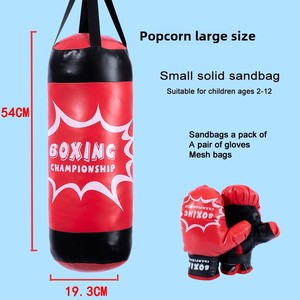 <span class=keywords><strong>Sac</strong></span> <span class=keywords><strong>de</strong></span> boxe pour enfants personnalisé Jouet <span class=keywords><strong>de</strong></span> sport transfrontalier PU PVC Matériau solide suspendu et gants avec logo imprimé - Product Image 2