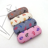 Étui à lunettes rigide rectangulaire à motif uni avec logo personnalisé, vente en gros, boîte en fer PU simple et créative pour hommes, femmes et étudiants