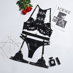3-delige lingerie set met bloemenkant, O-ring, hoge taille, jarretelgordel, dijbandjes, zwart, S-XL - Product Image 6